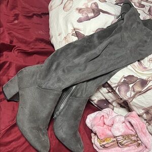 Chic Over the Knee Gray Boots
